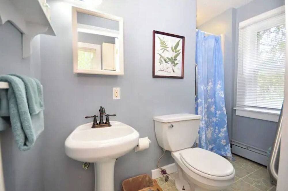 Photo of Bathroom in Winchester