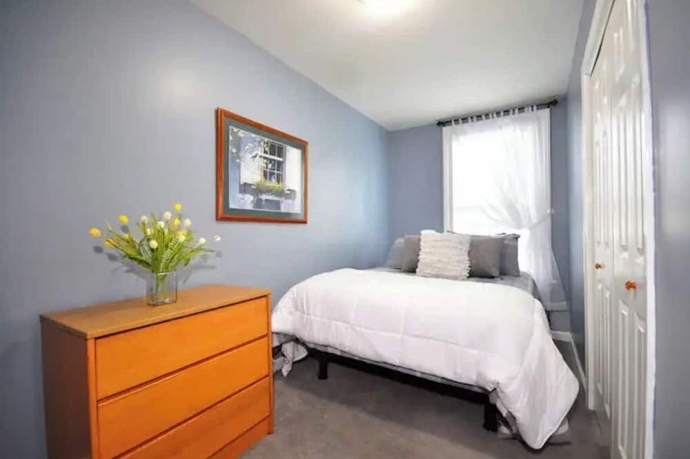 Photo of Bedroom in Winchester