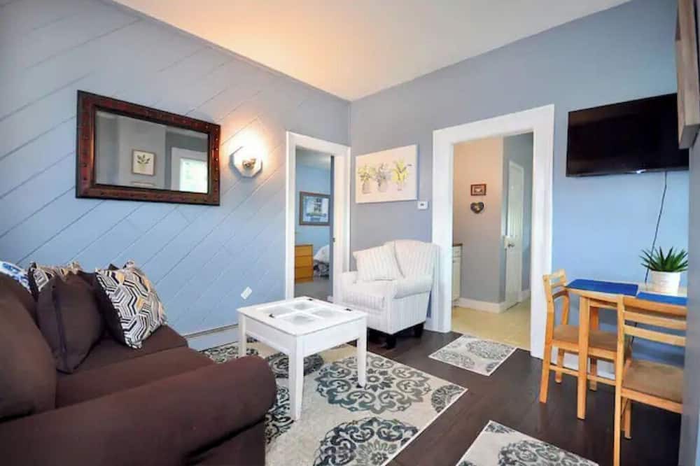 Photo of Livingroom in Winchester