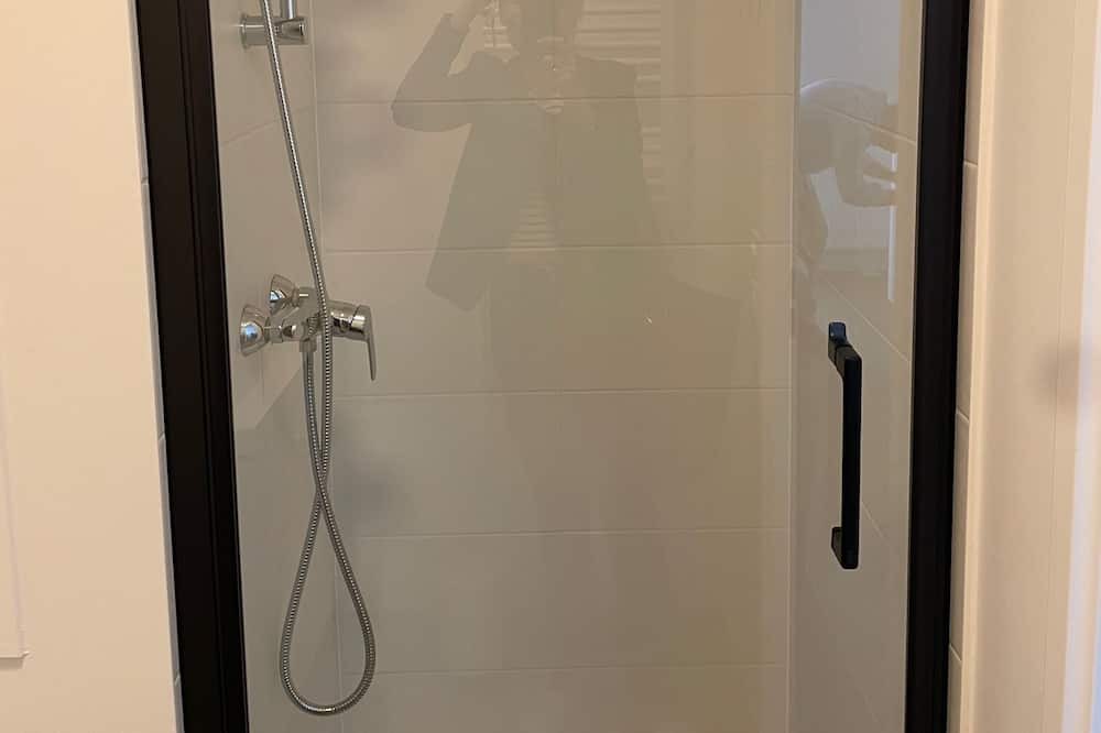 Photo of Bathroom in Serris