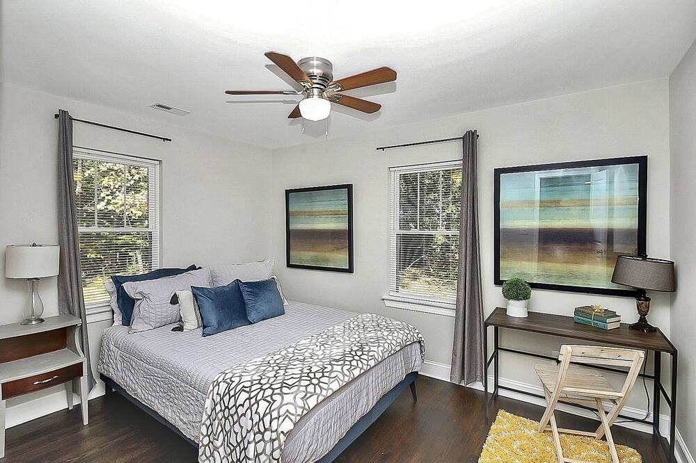 Photo of Bedroom in Mount Mourne