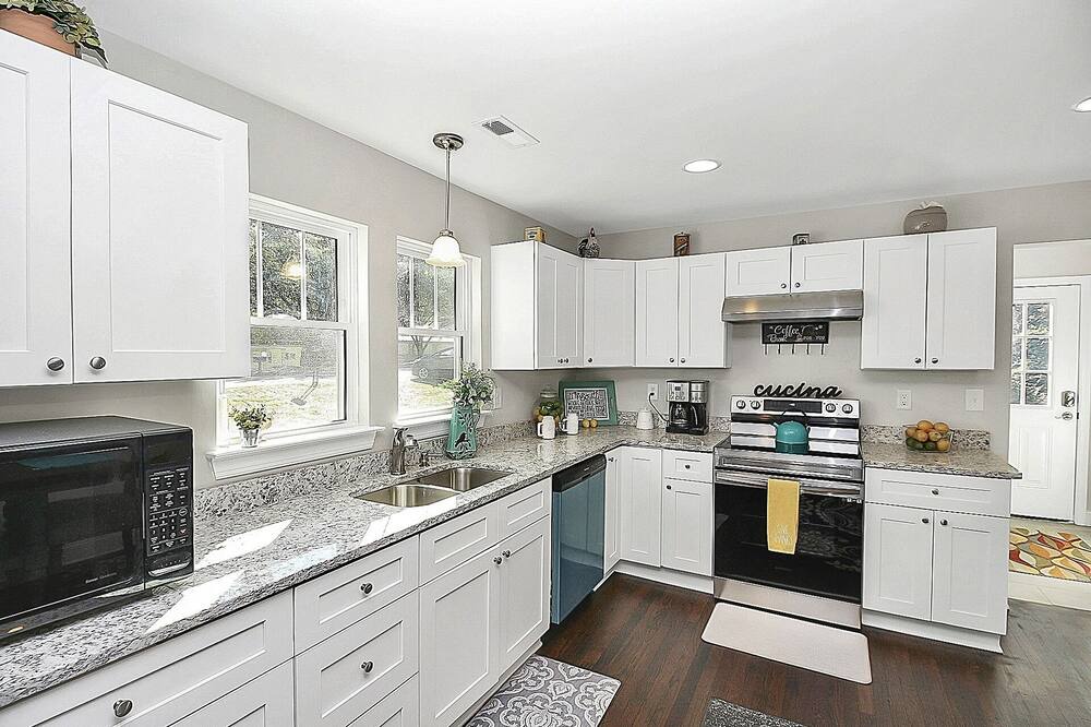 Photo of Kitchen in Mount Mourne