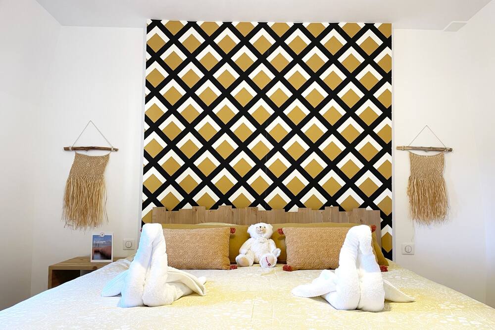 Photo of Bedroom in Deauville City Centre