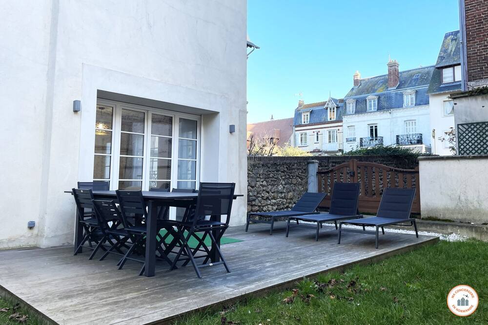 Photo of Outdoor in Deauville City Centre