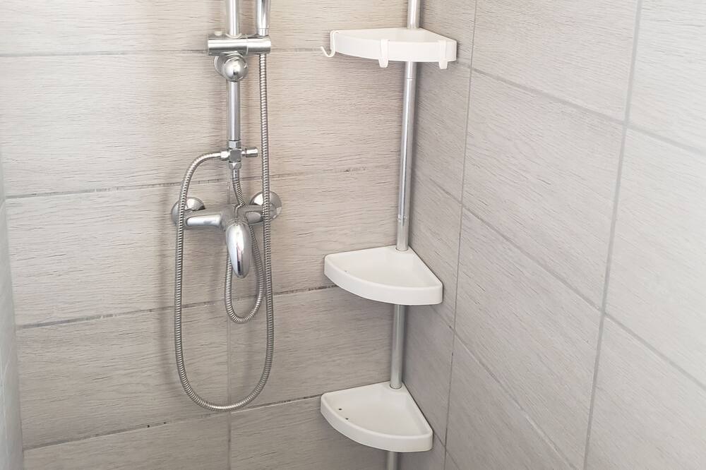 Photo of Bathroom in Fleury