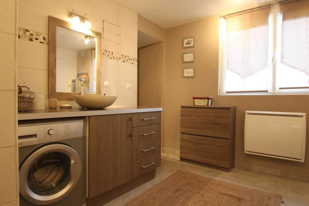 Photo of Bathroom in Orval