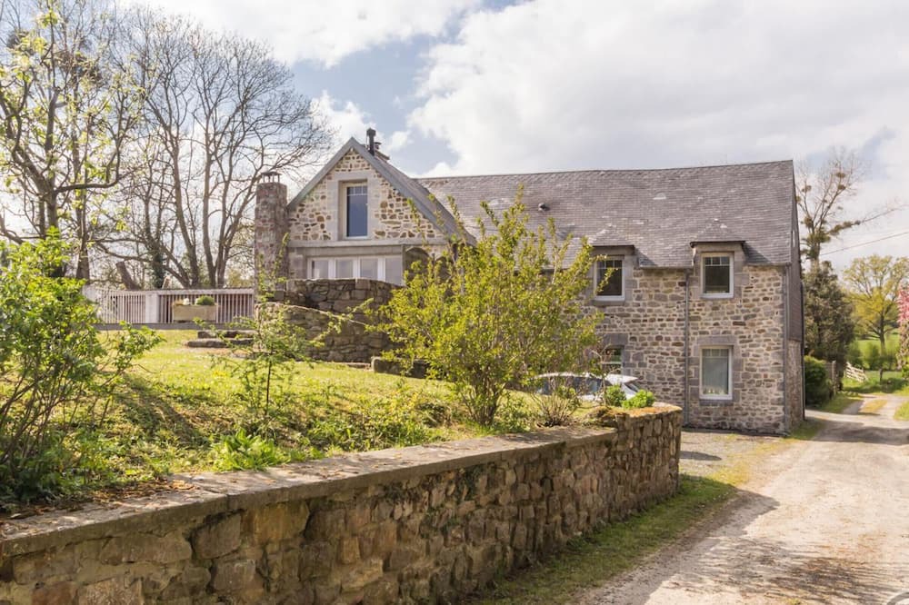 Photo of Outdoor in Orval