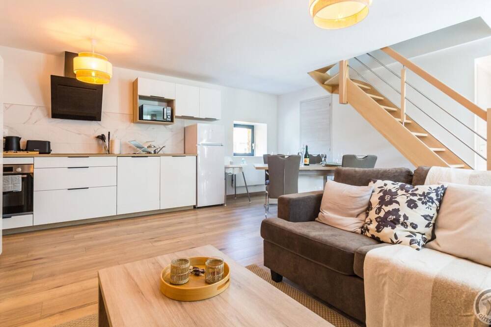 Photo of Livingroom in Sacey