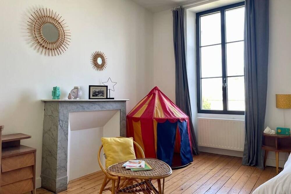 Photo of Others in Cottun