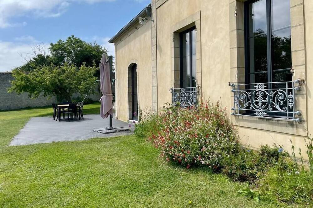 Photo of Outdoor in Cottun