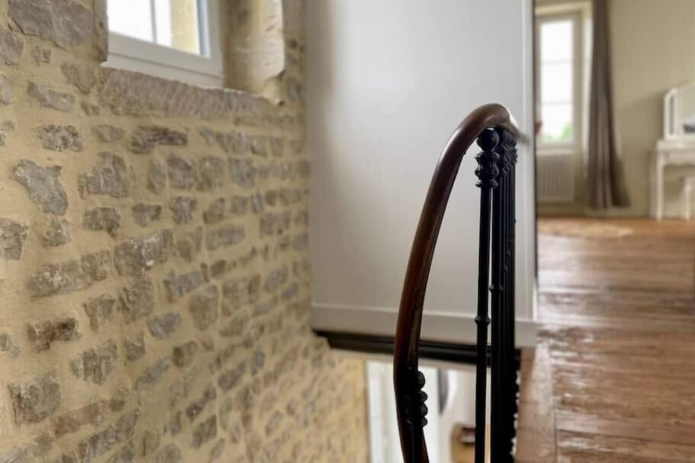 Photo of Others in Crouay