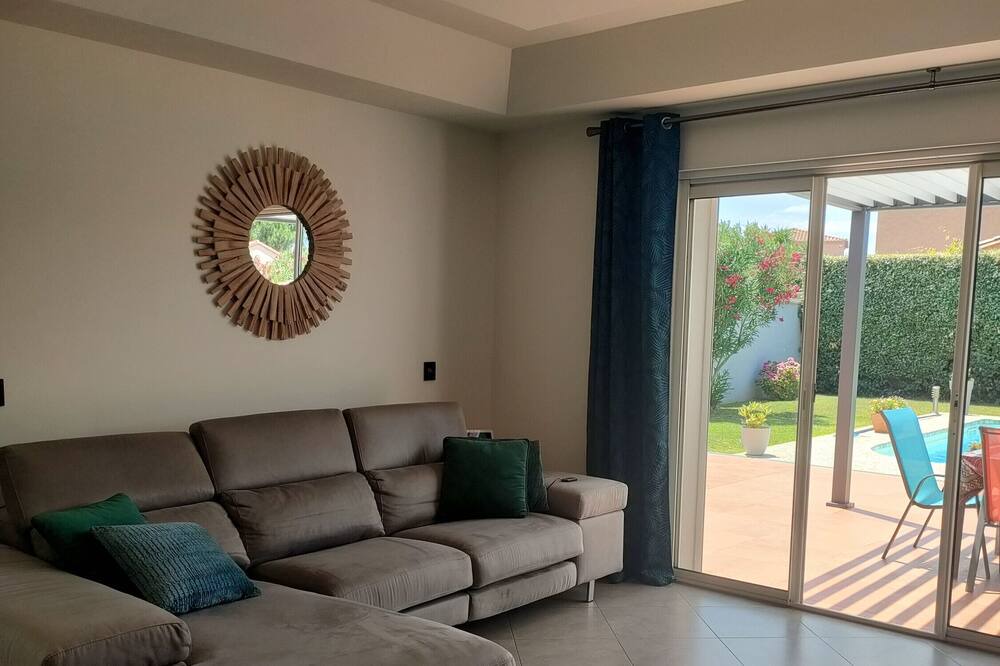 Photo of Livingroom in Bages