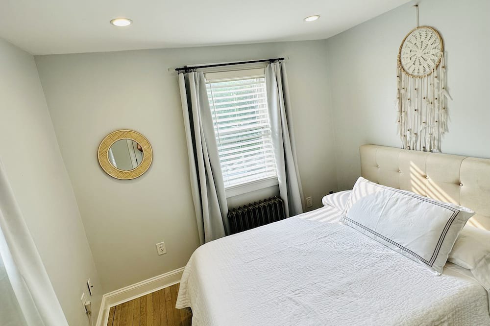 Photo of Bedroom in Mamaroneck