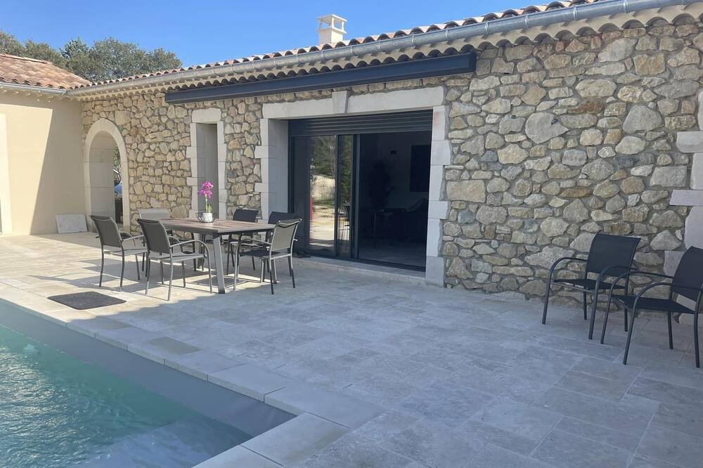 Photo of Patio Balcony in Labastide-de-Virac