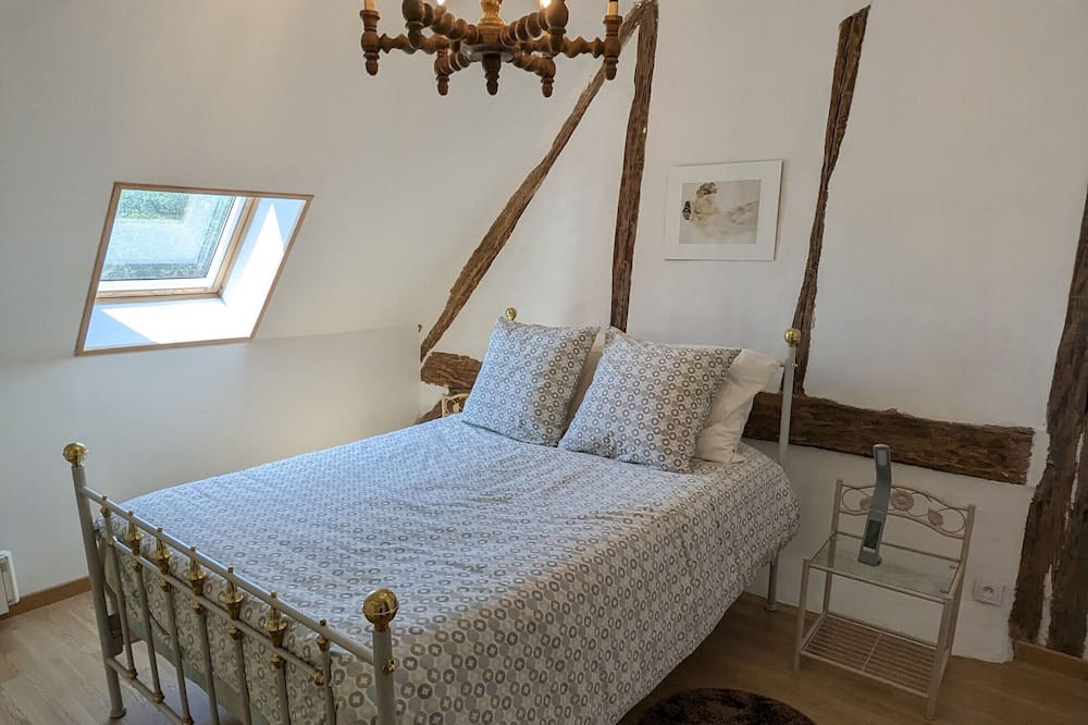 Photo of Bedroom in Courtemaux