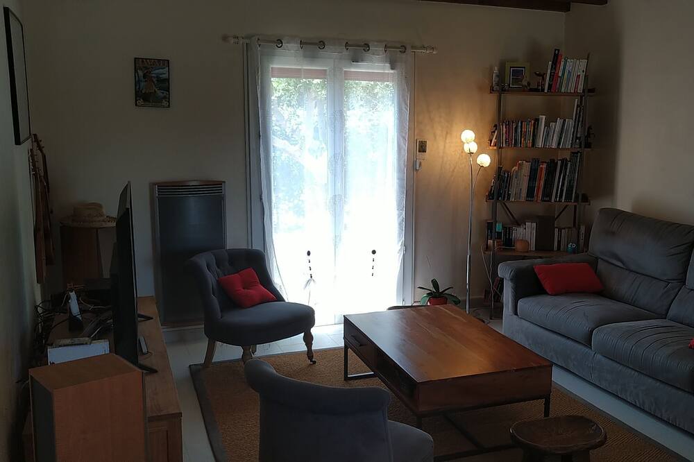 Photo of Livingroom in Les Hauts de Canet