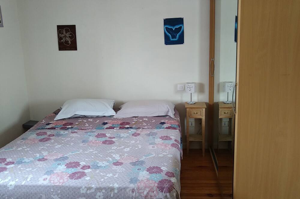 Photo of Bedroom in Les Hauts de Canet