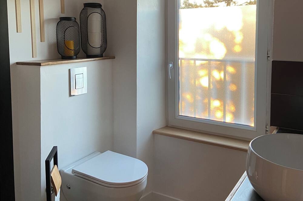 Photo of Bathroom in Neussargues-Moissac