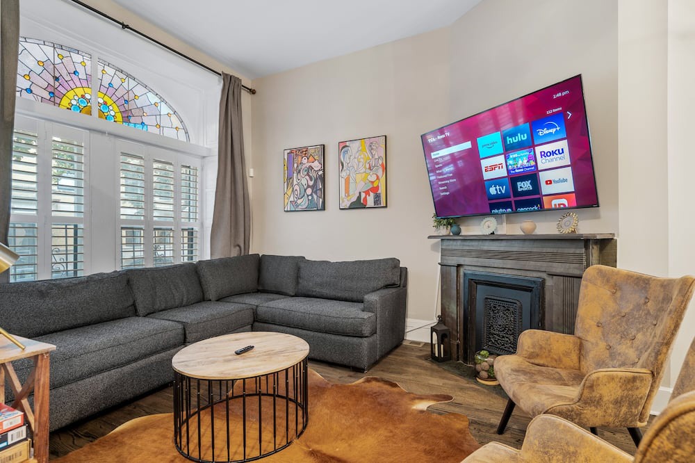 Photo of Others in Old Town Triangle