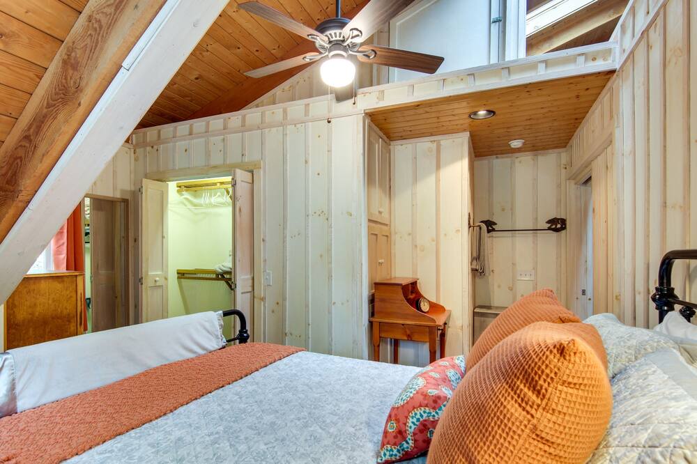 Photo of Bedroom in Sapphire