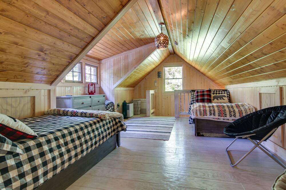 Photo of Bedroom in Sapphire