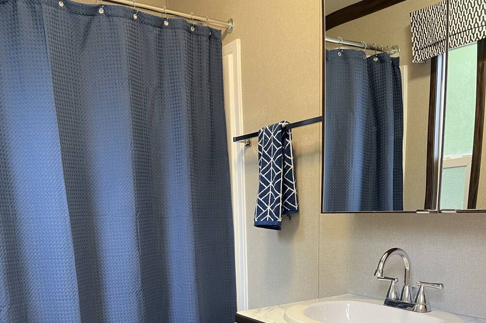 Photo of Bathroom in Sherkston
