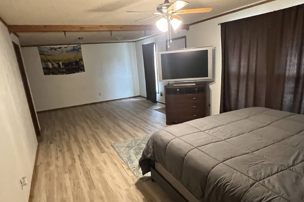 Photo of Bedroom in Waynesville