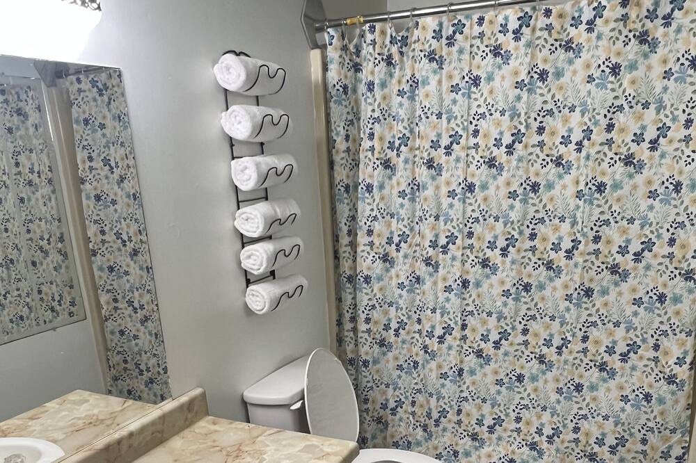 Photo of Bathroom in Waynesville