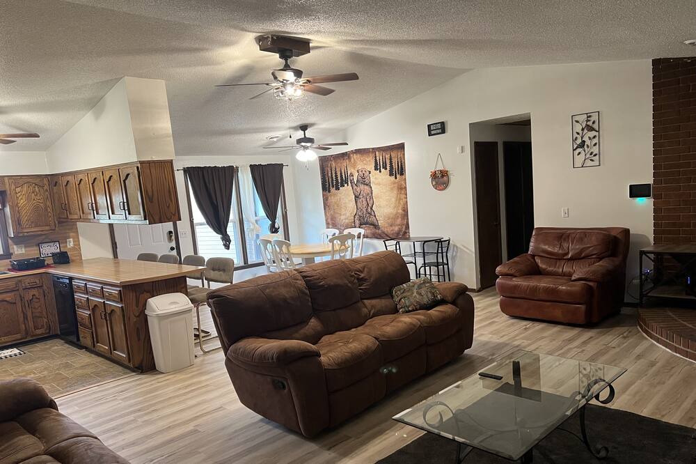 Photo of Livingroom in Waynesville