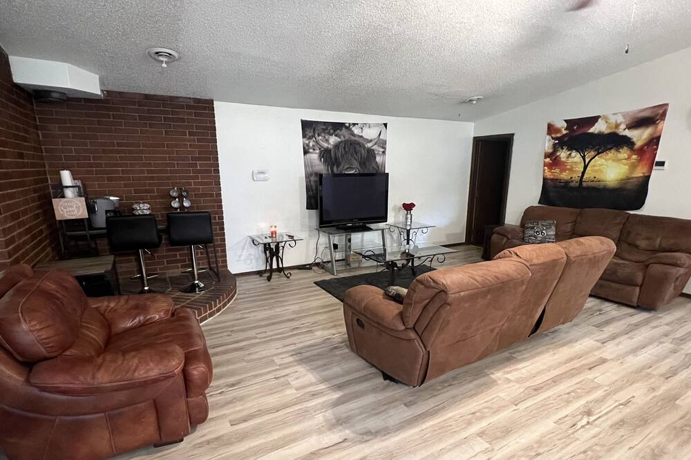 Photo of Livingroom in Waynesville