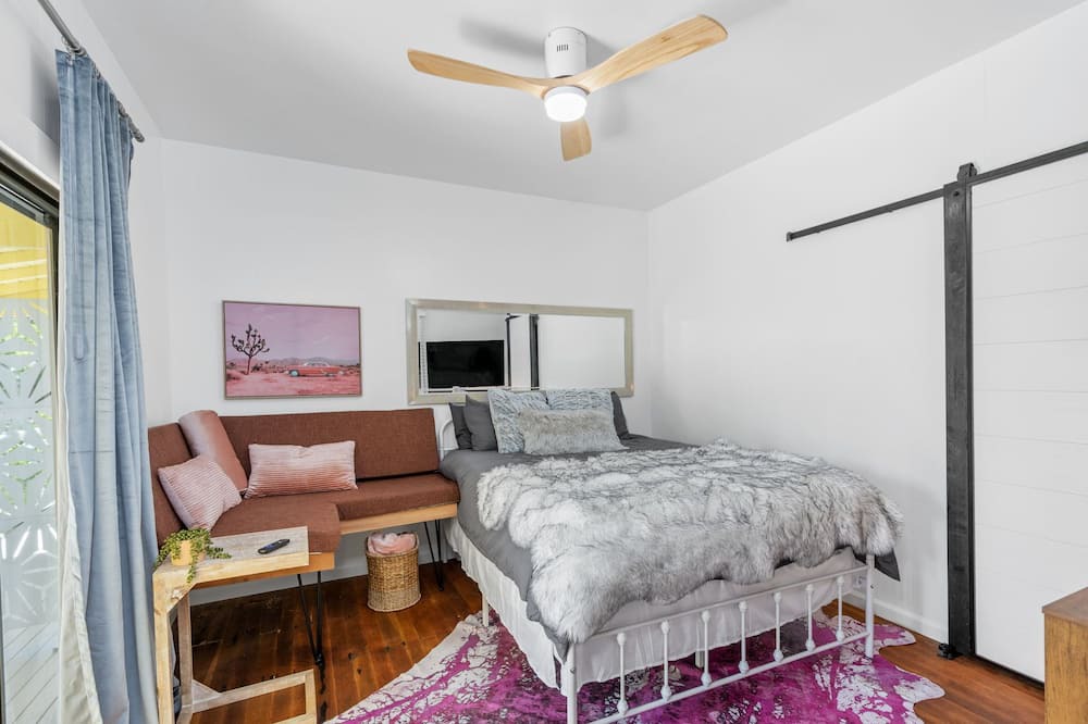 Photo of Bedroom in Calistoga