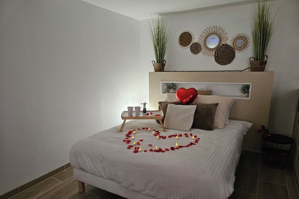 Photo of Bedroom in La Bassee