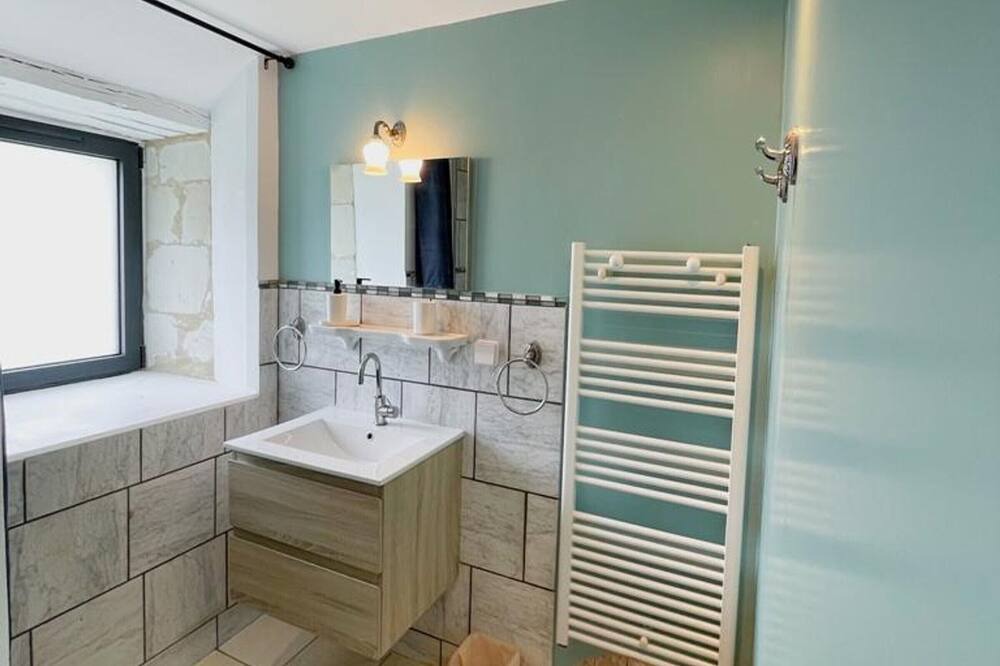 Photo of Bathroom in Rivarennes