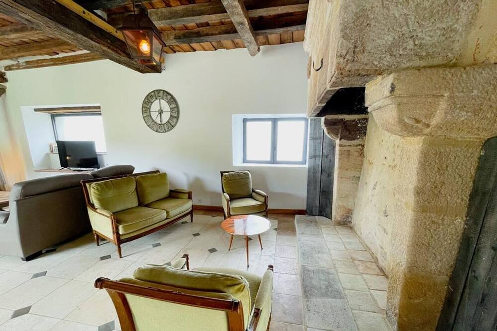 Photo of Livingroom in Rivarennes