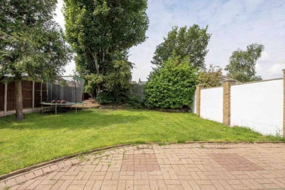 Photo of Outdoor in Mawneys