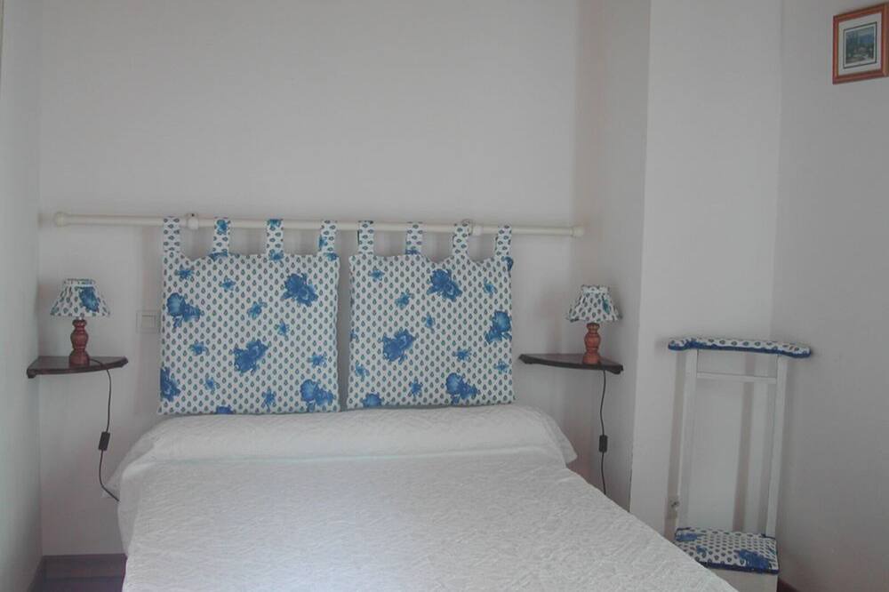 Photo of Bedroom in Maleville