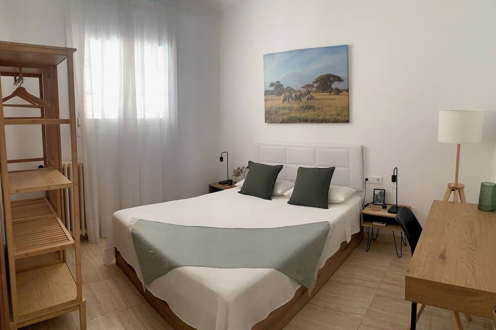 Photo of Bedroom in Montgat