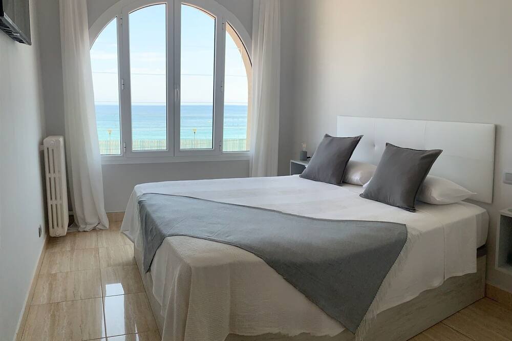 Photo of Bedroom in Montgat