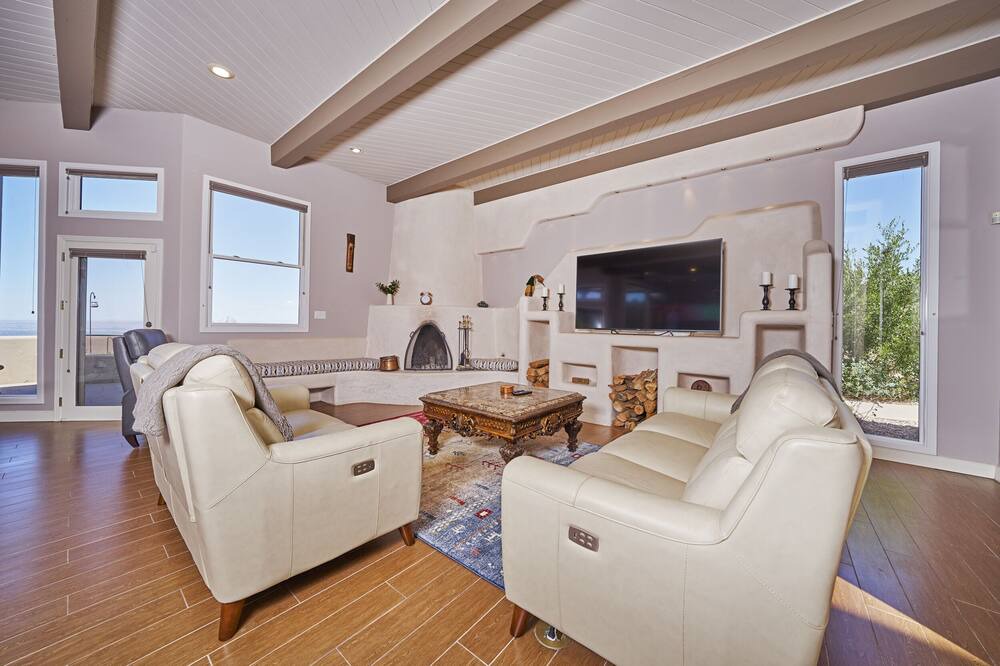 Photo of Livingroom in Tierra Monte