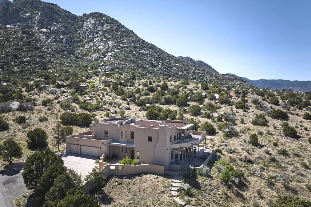 Photo of Outdoor in Tierra Monte