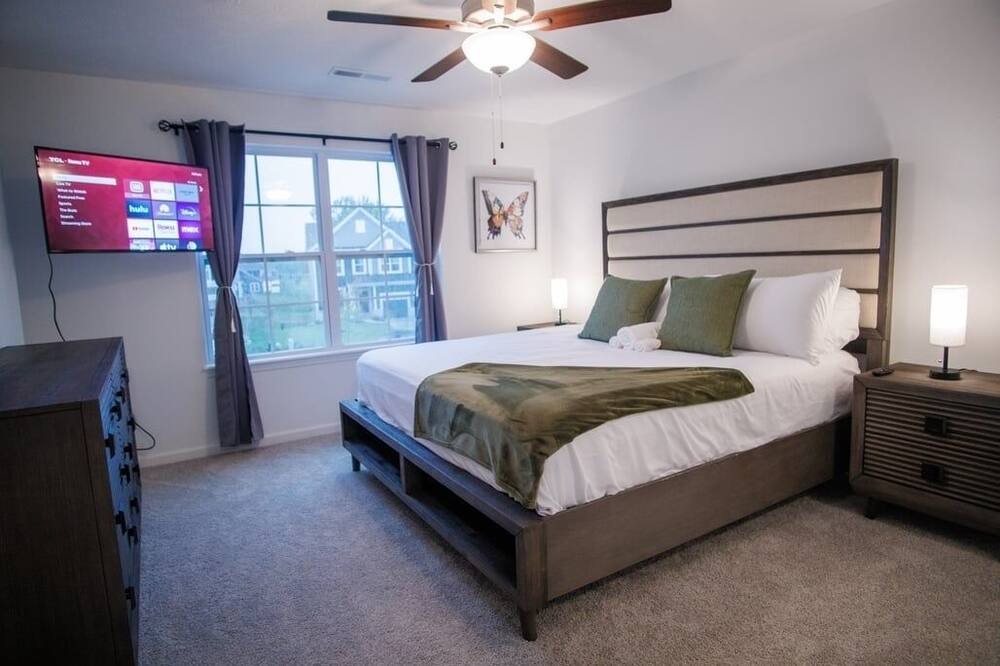 Photo of Bedroom in Acton