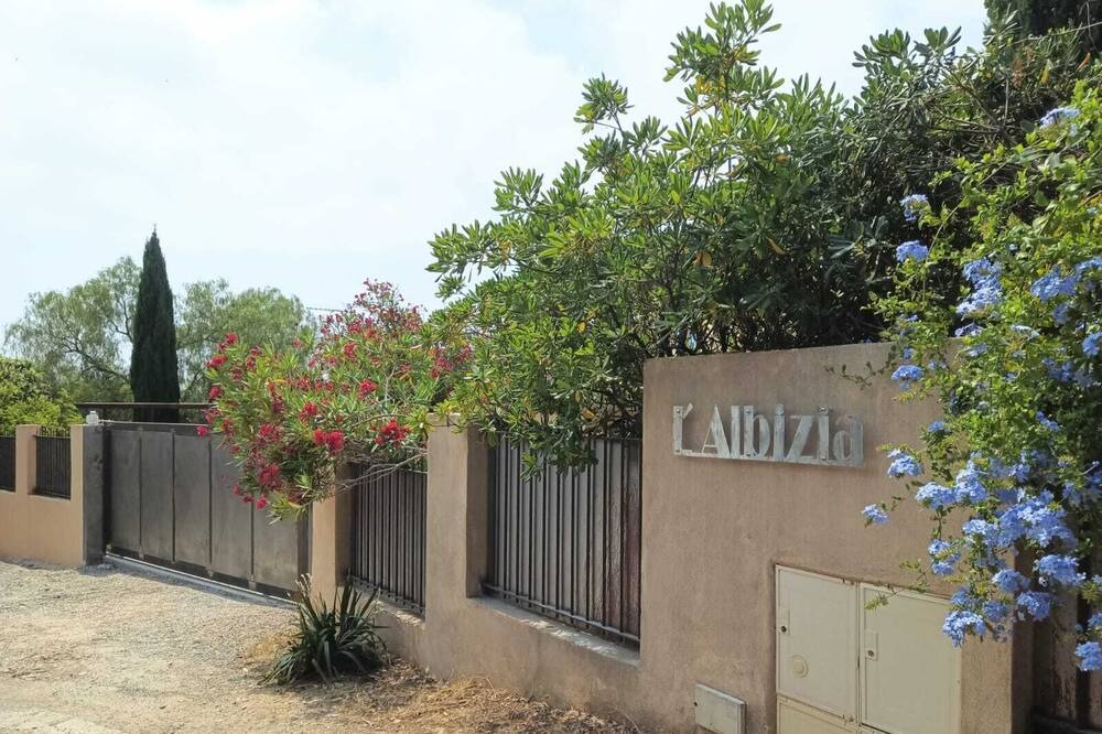 Photo of Outdoor in Fabron