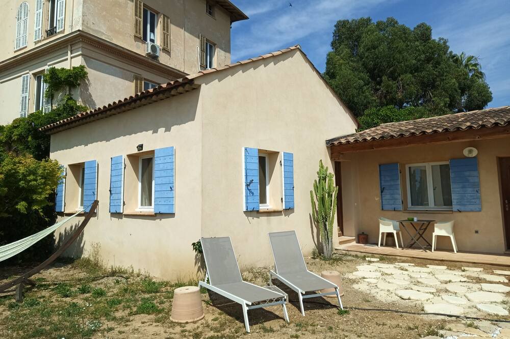 Photo of Outdoor in Fabron