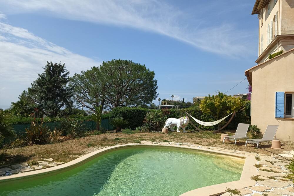 Photo of Outdoor in Fabron