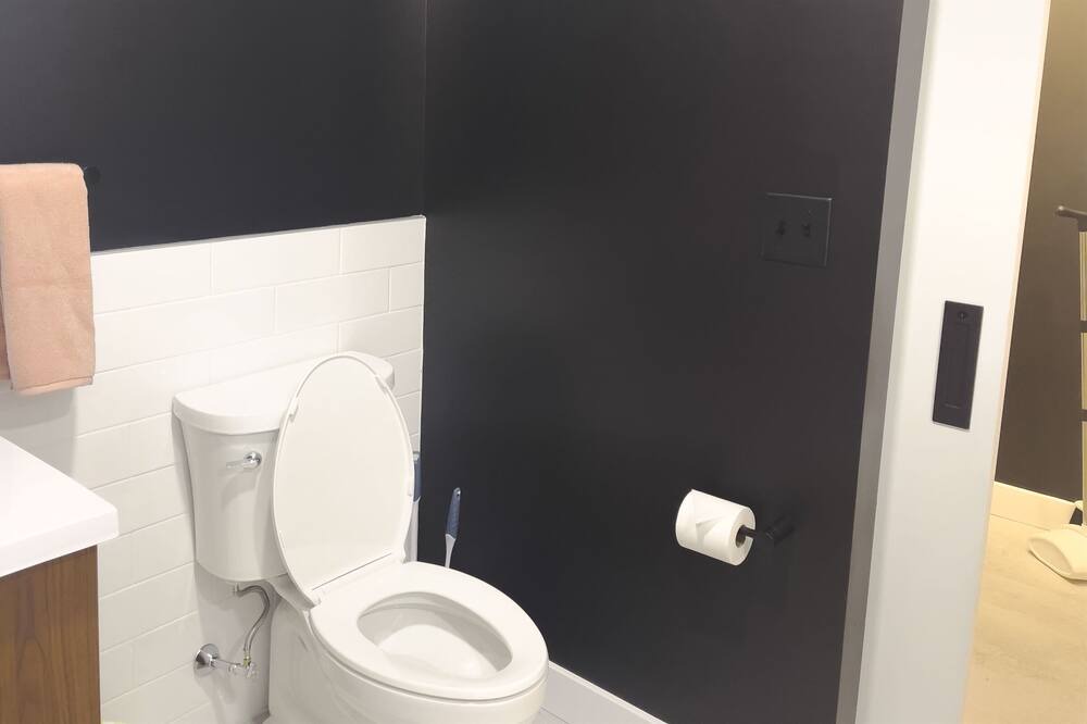 Photo of Bathroom in Downtown Hartford