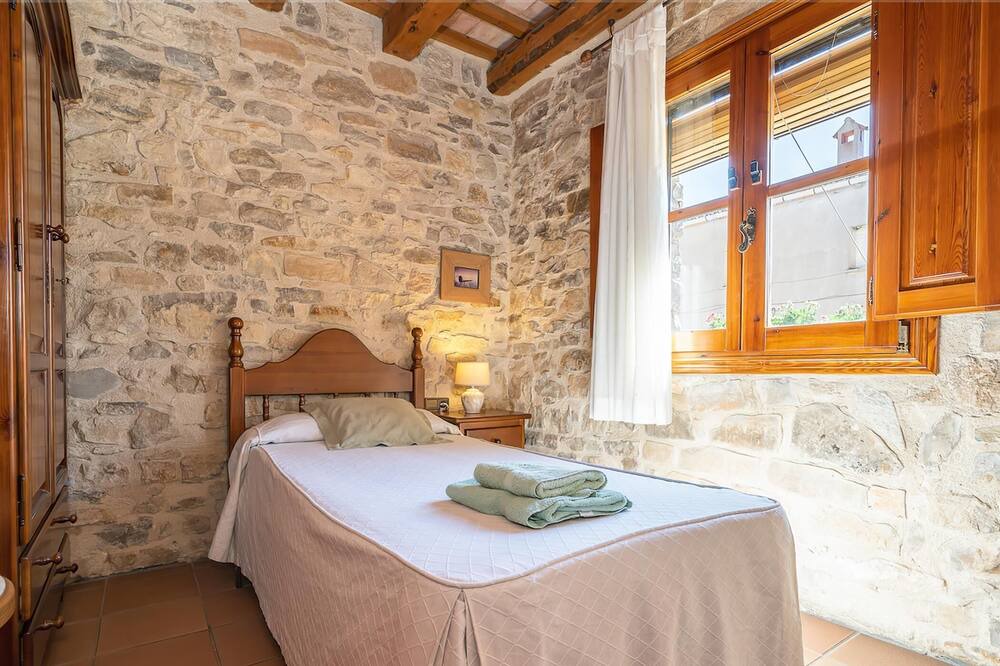 Photo of Bedroom in Conesa