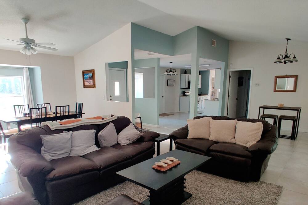 Photo of Livingroom in Citrus County