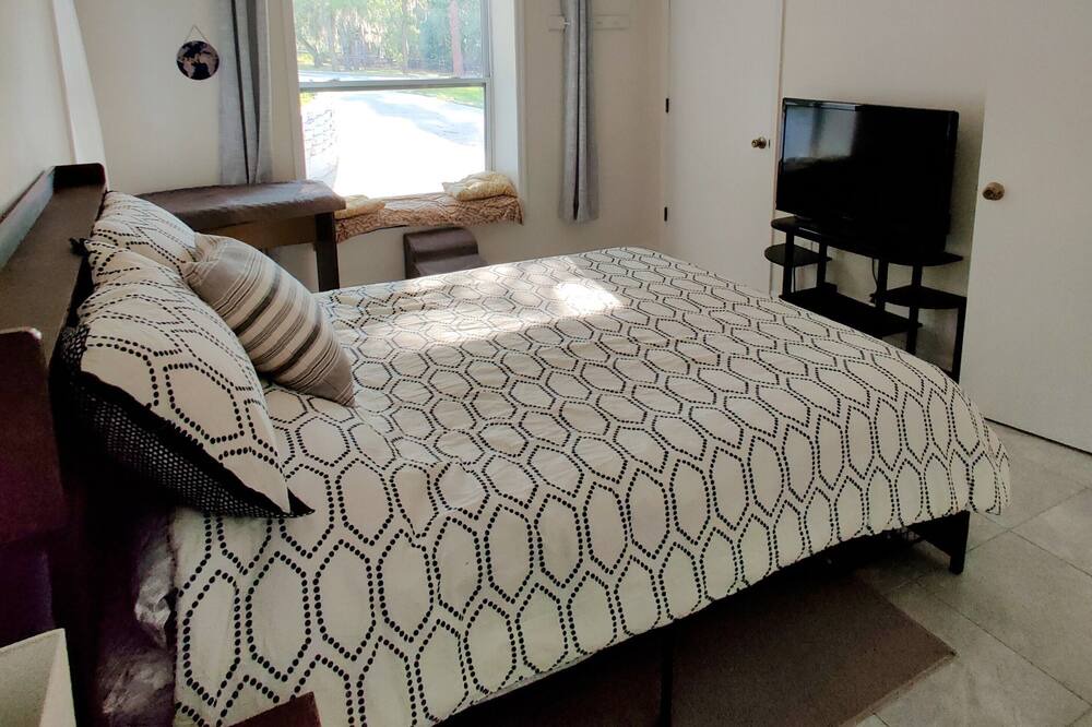 Photo of Bedroom in Citrus County