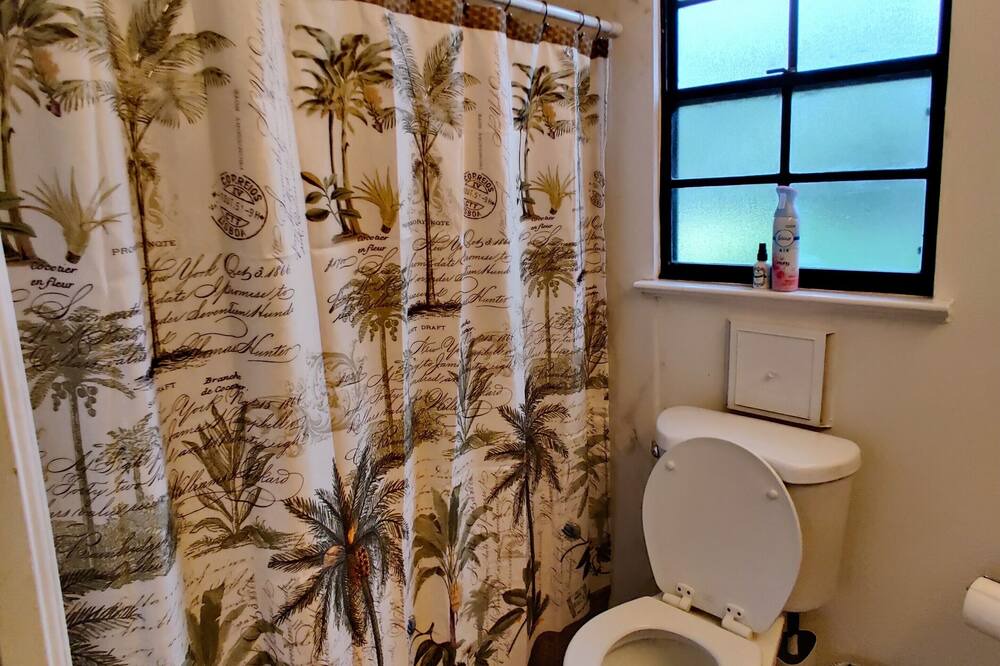 Photo of Bathroom in Citrus County