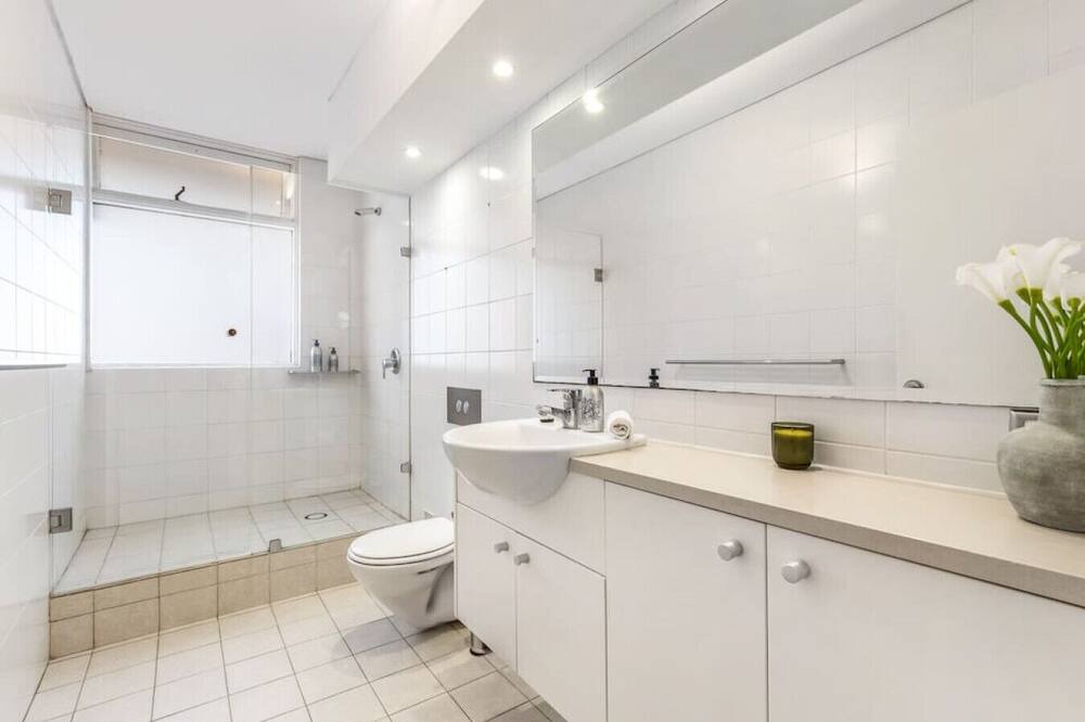 Photo of Others in Darling Point